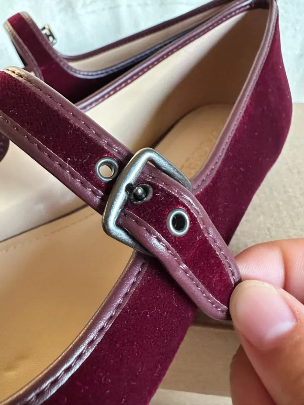NIB Coach C Rivet Mary Jane Velvet Women Shoes Burgundy/Merlot CCG46 SZ US9/EU40 - Picture 4 of 13